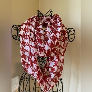 Scarf, Alabama Houndstooth themed, Red